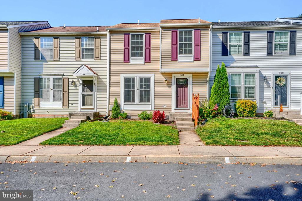 322 DELMAR COURT
