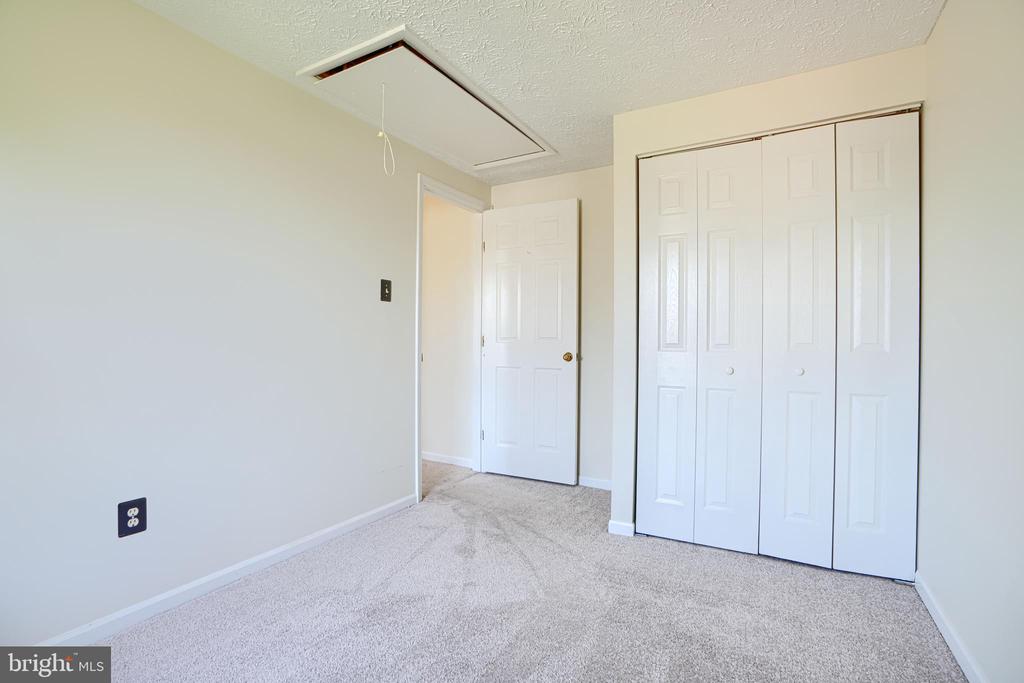 322 DELMAR COURT