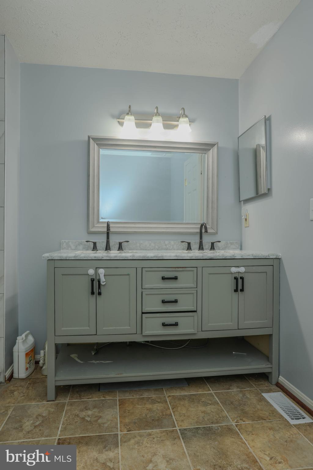 359 POINT TO POINT ROAD