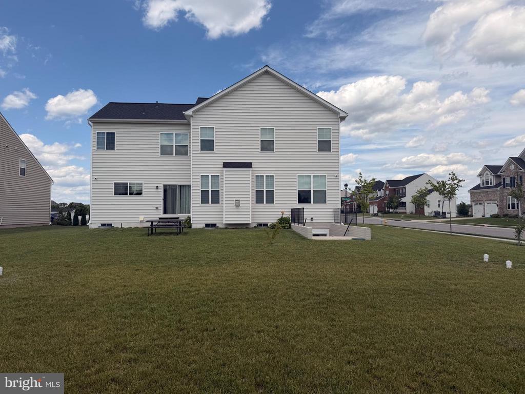 1308 MOSCATO WAY