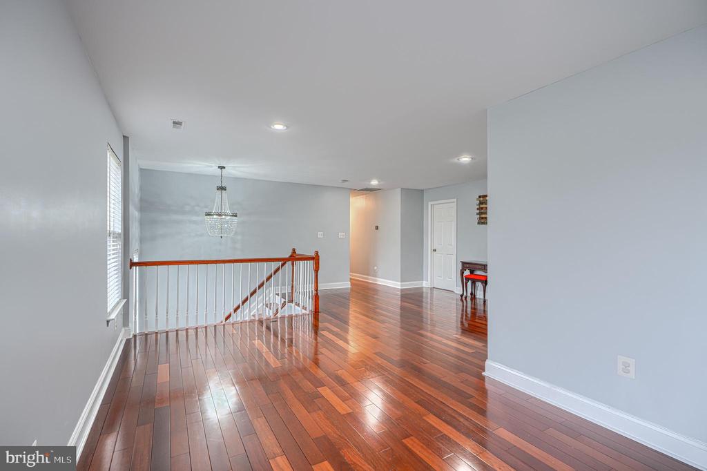 1813 CHAROLAIS COURT