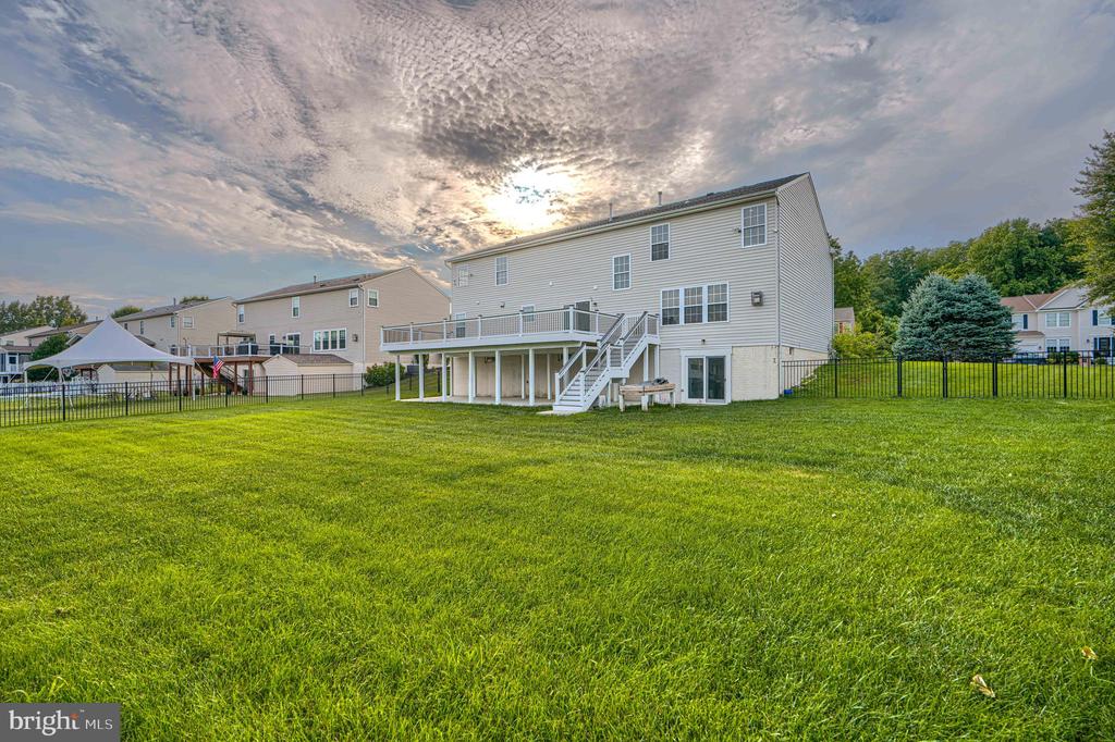 1813 CHAROLAIS COURT