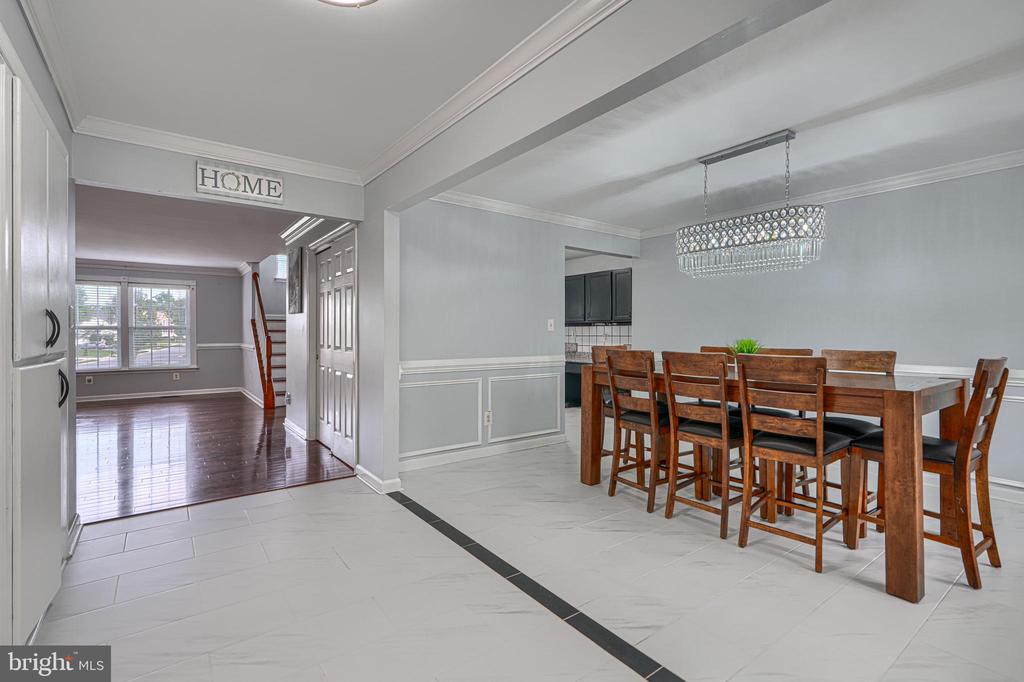 1813 CHAROLAIS COURT