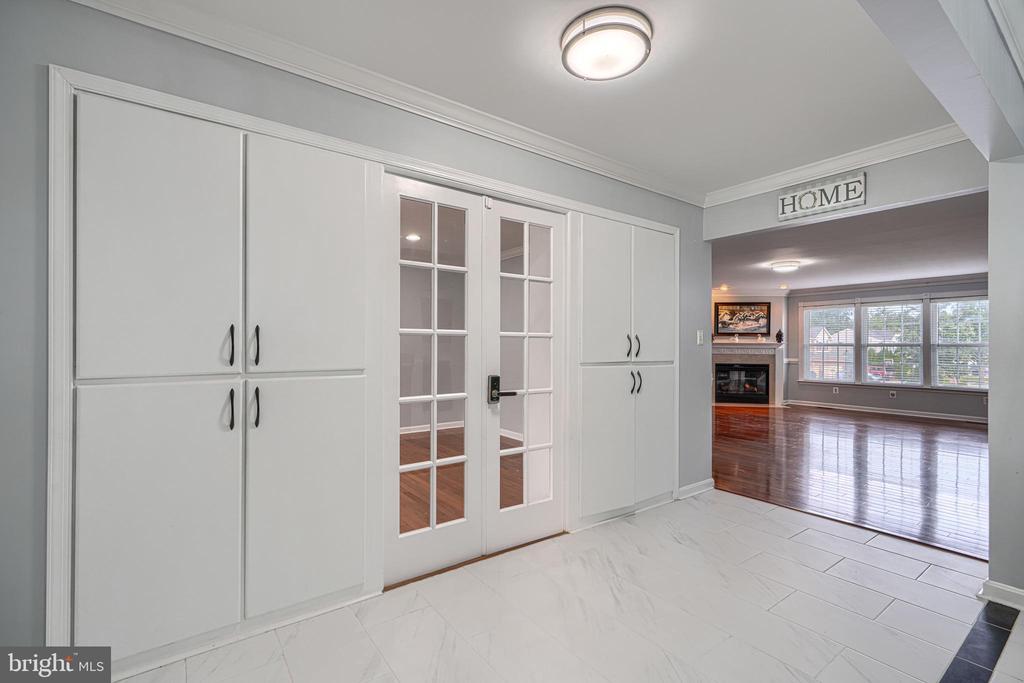 1813 CHAROLAIS COURT