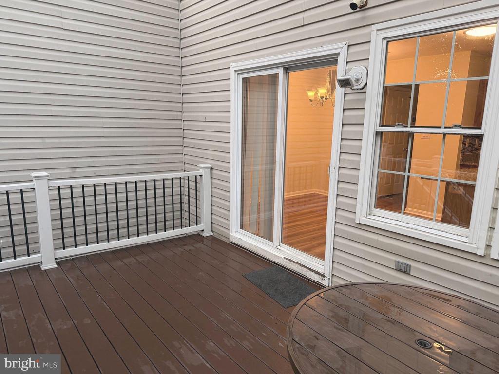 220 FERRING COURT