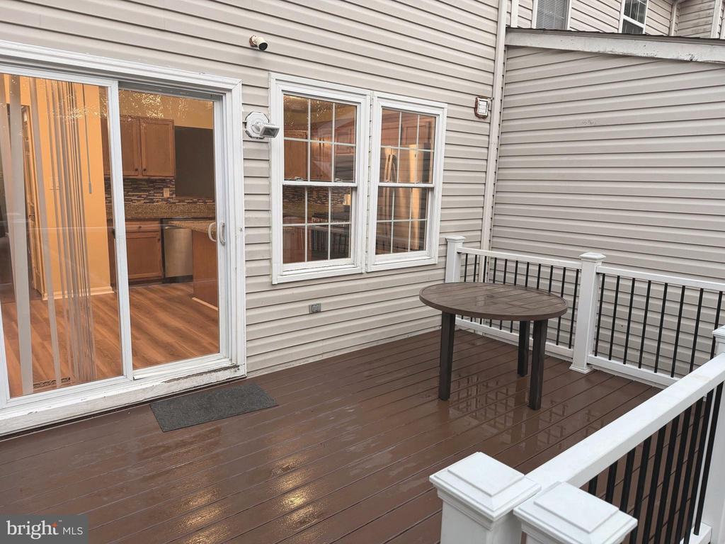 220 FERRING COURT