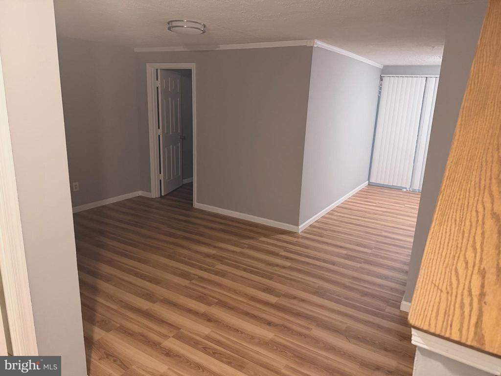 220 FERRING COURT