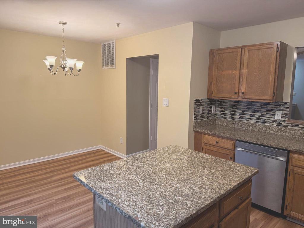 220 FERRING COURT