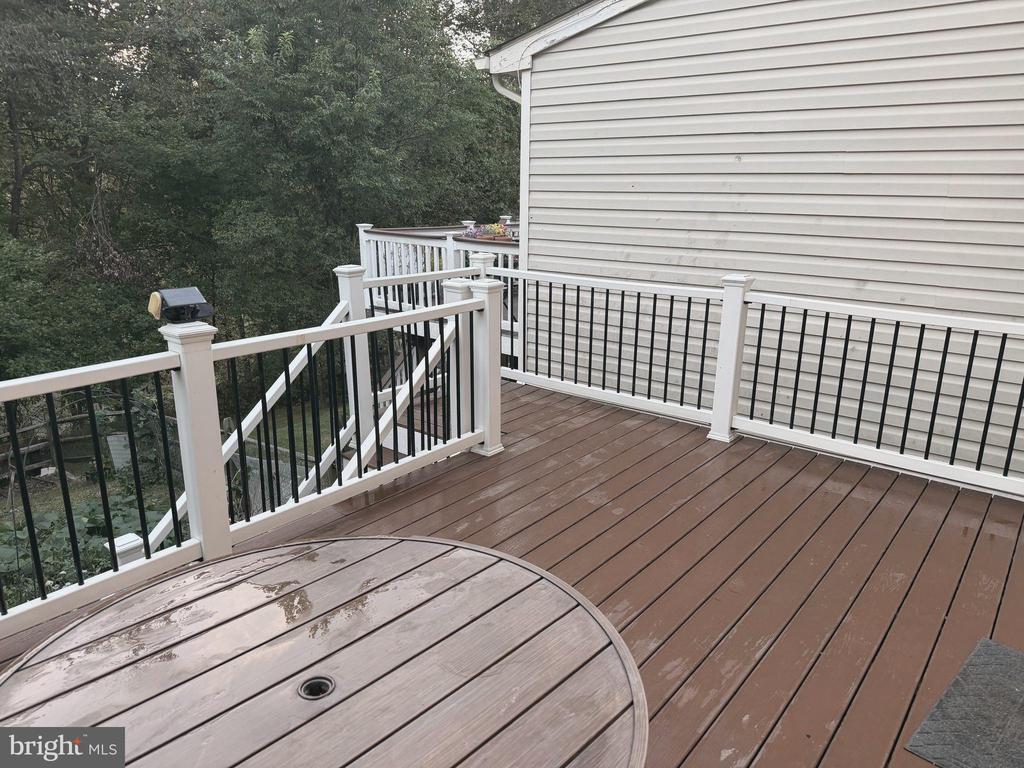 220 FERRING COURT