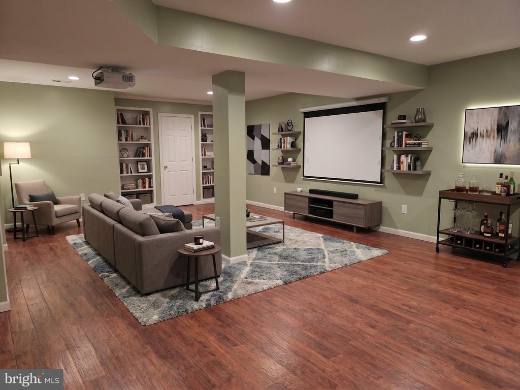 412 SPRY ISLAND ROAD