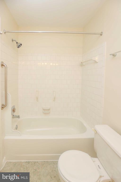 6730 DUCKETTS LN #35-1
