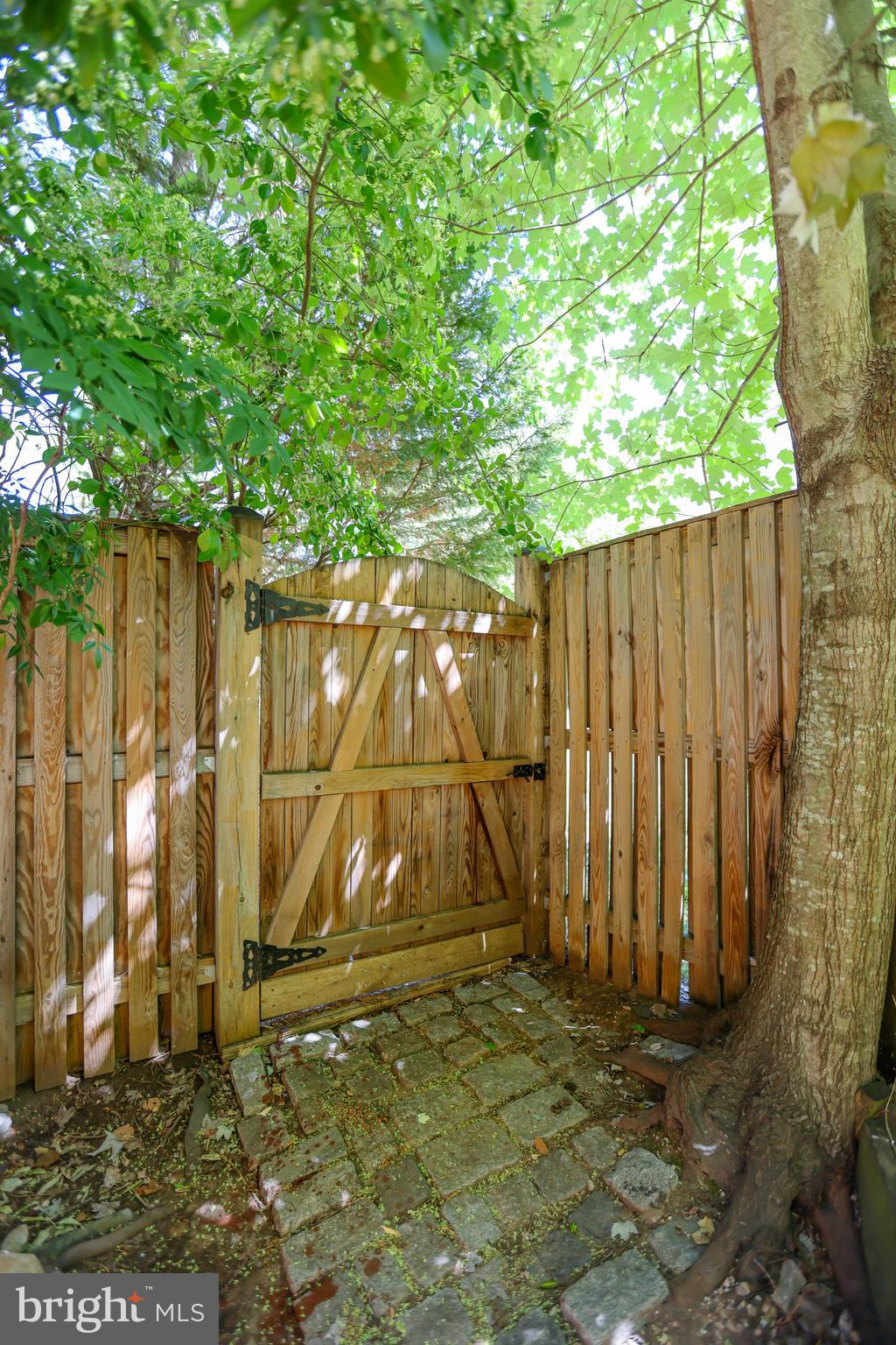 6730 DUCKETTS LN #35-1