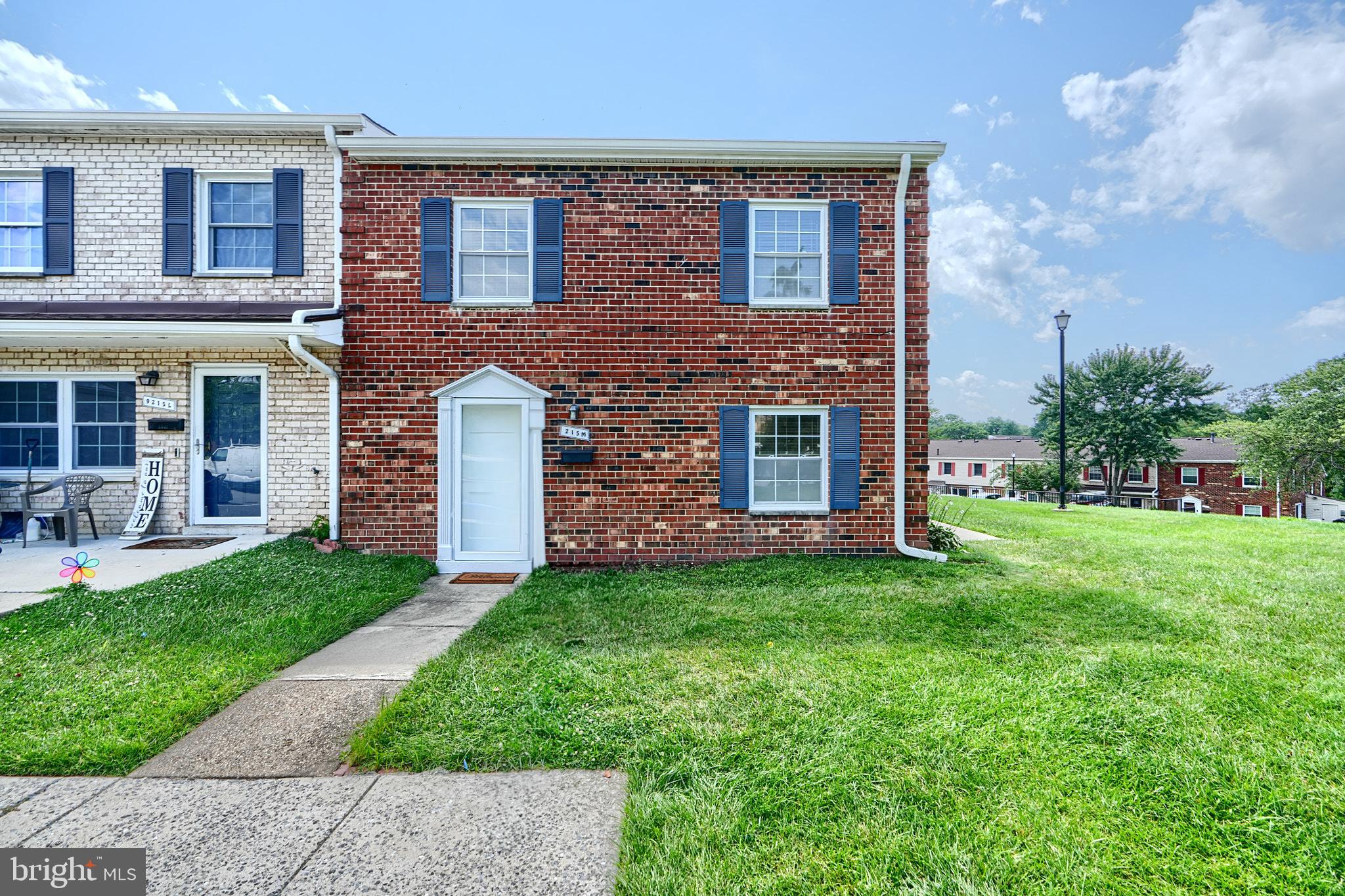 9215 Bridle Path Ln #M