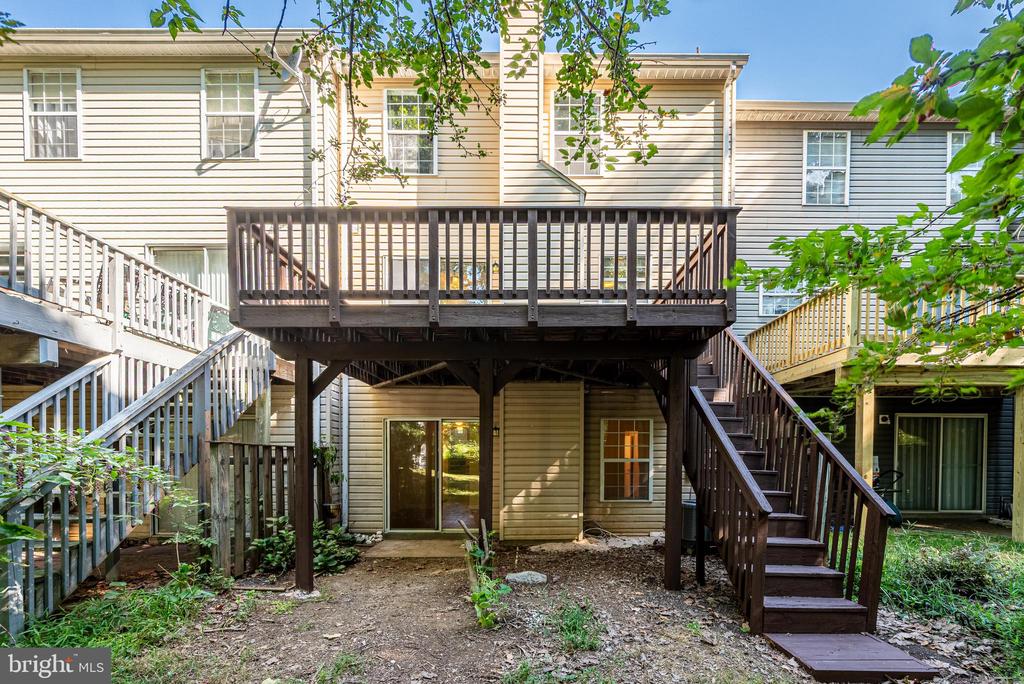6115 LITTLE FOXES RUN