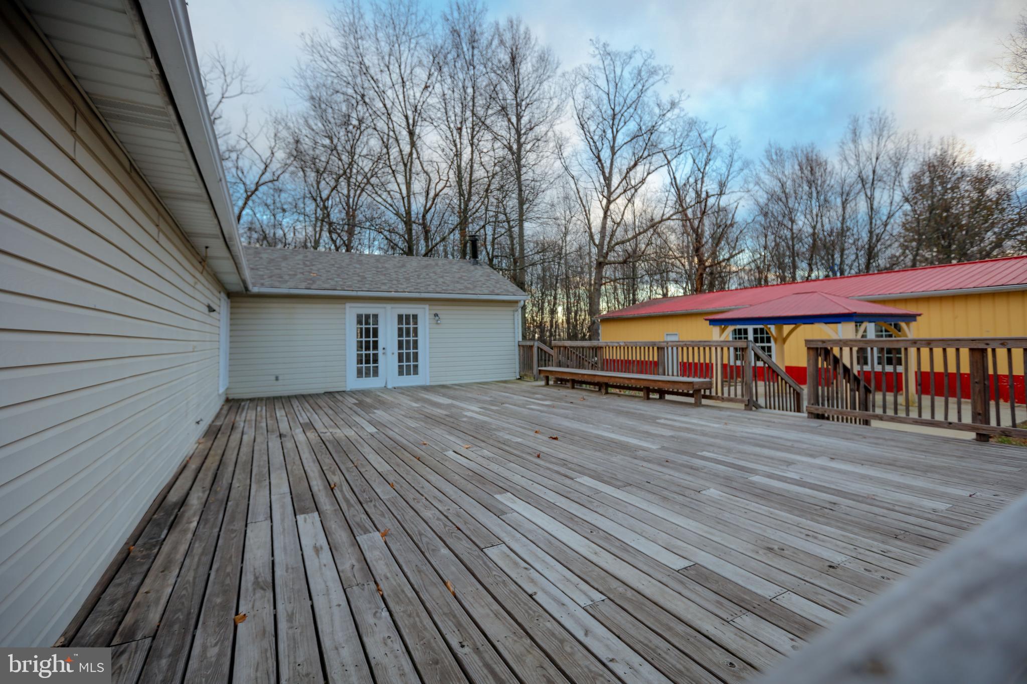 20520 Beallsville Rd
