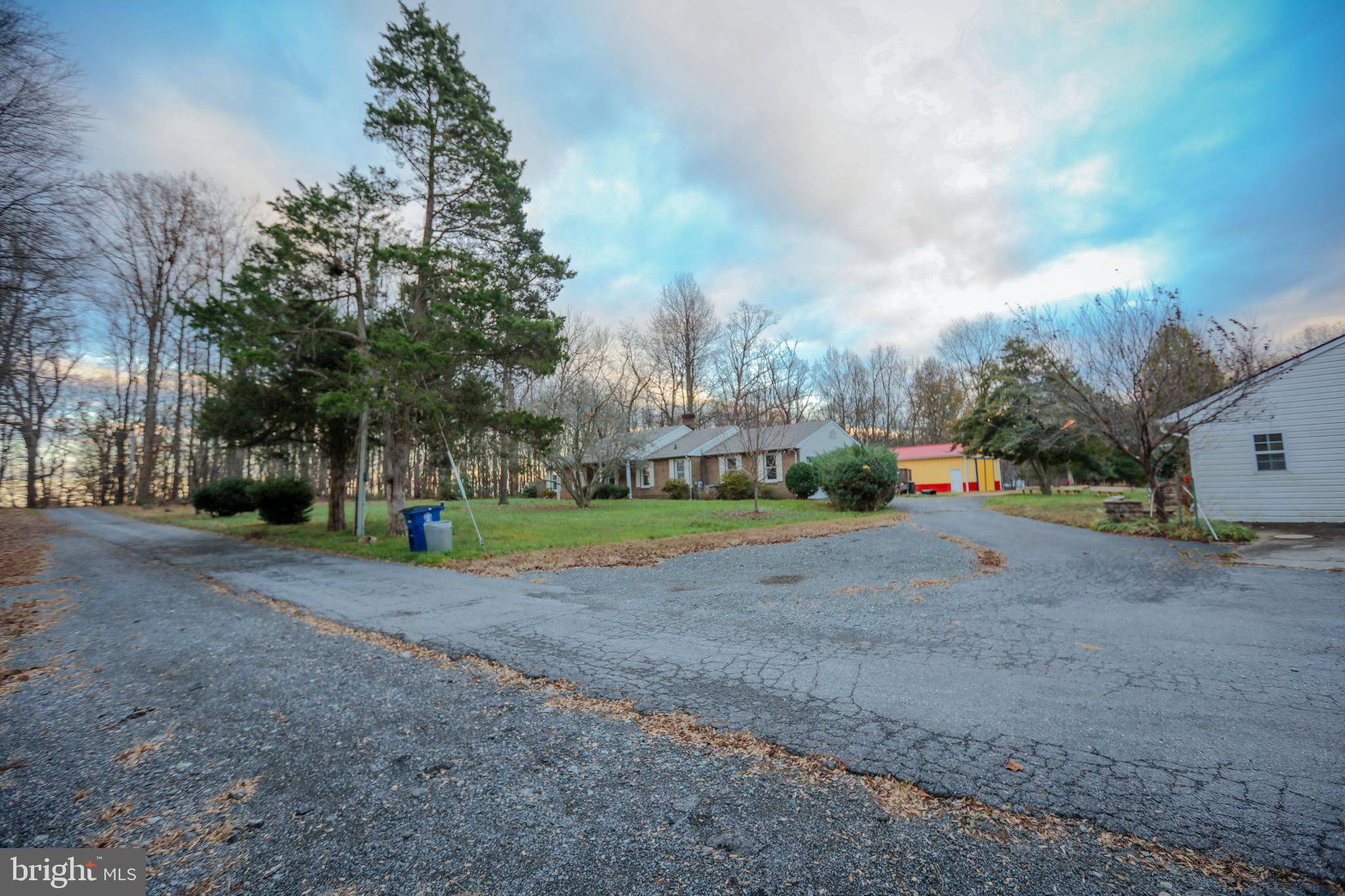 20520 Beallsville Rd