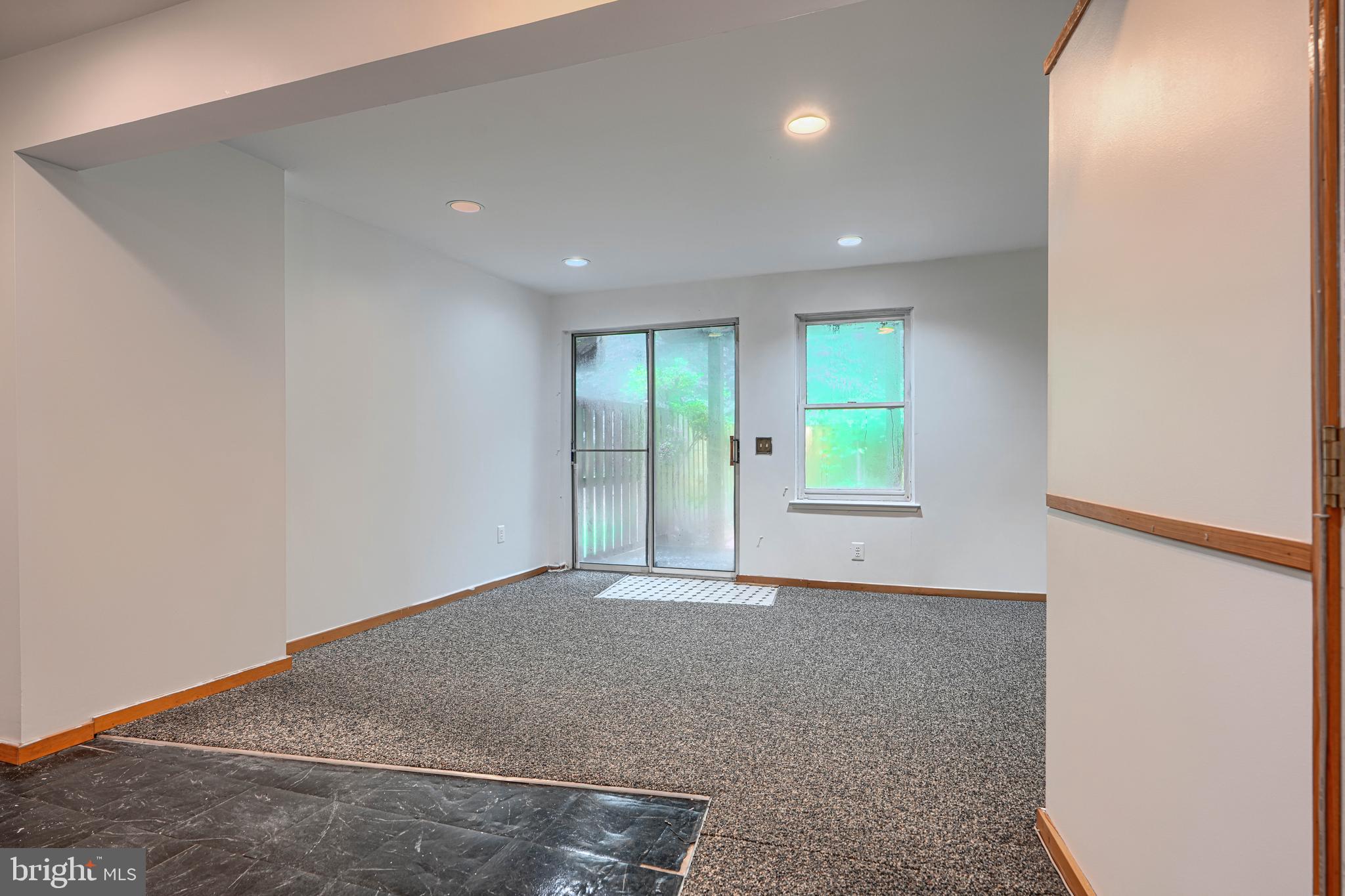 9 LONG GREEN COURT