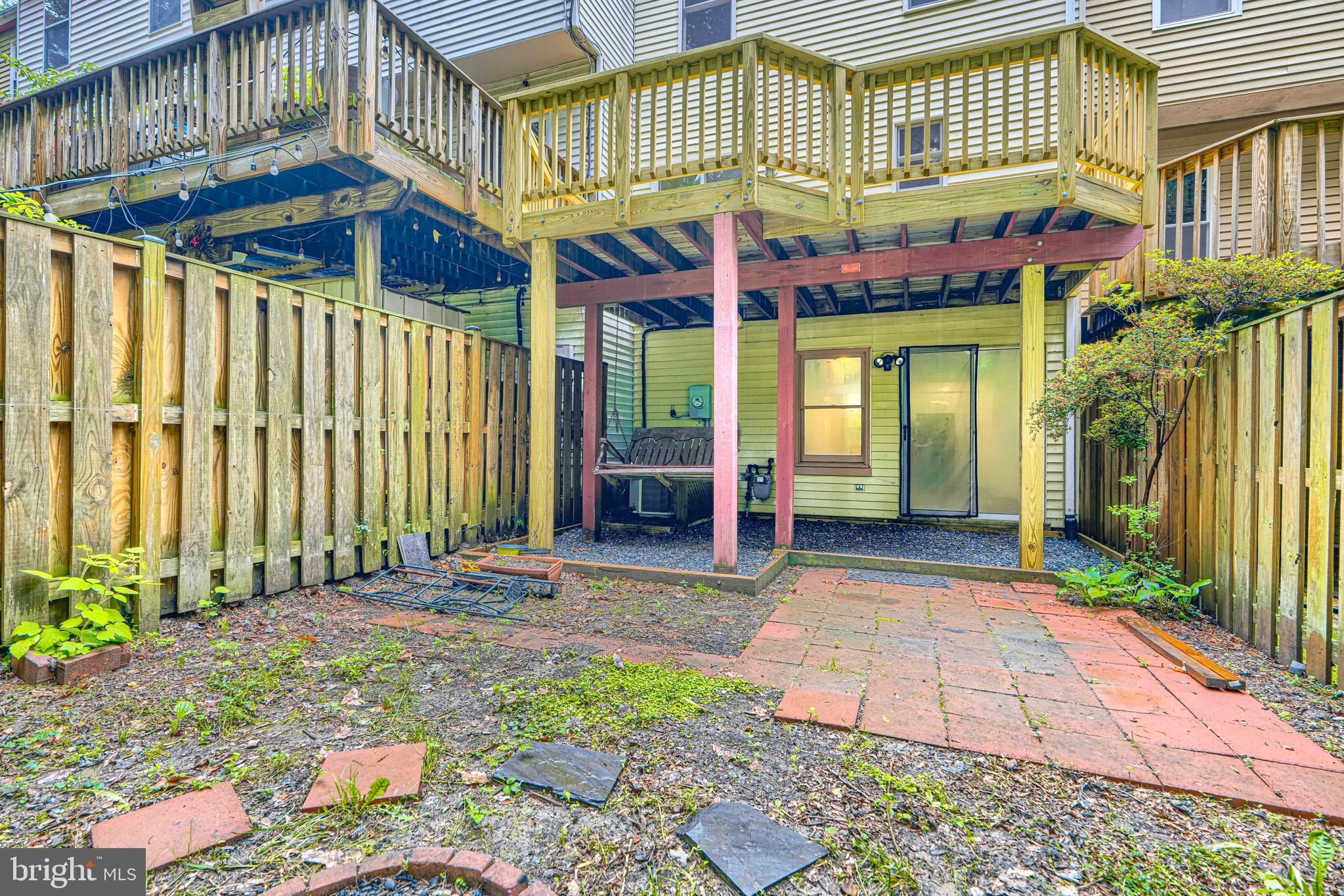 9 LONG GREEN COURT