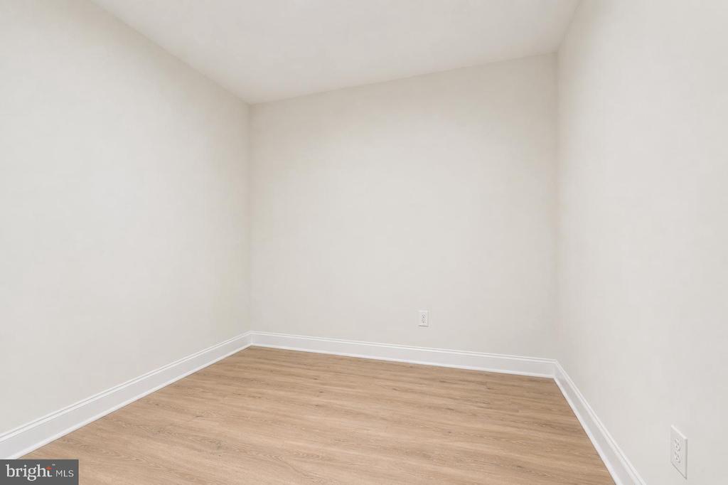 11111 LITTLE FOX LANE