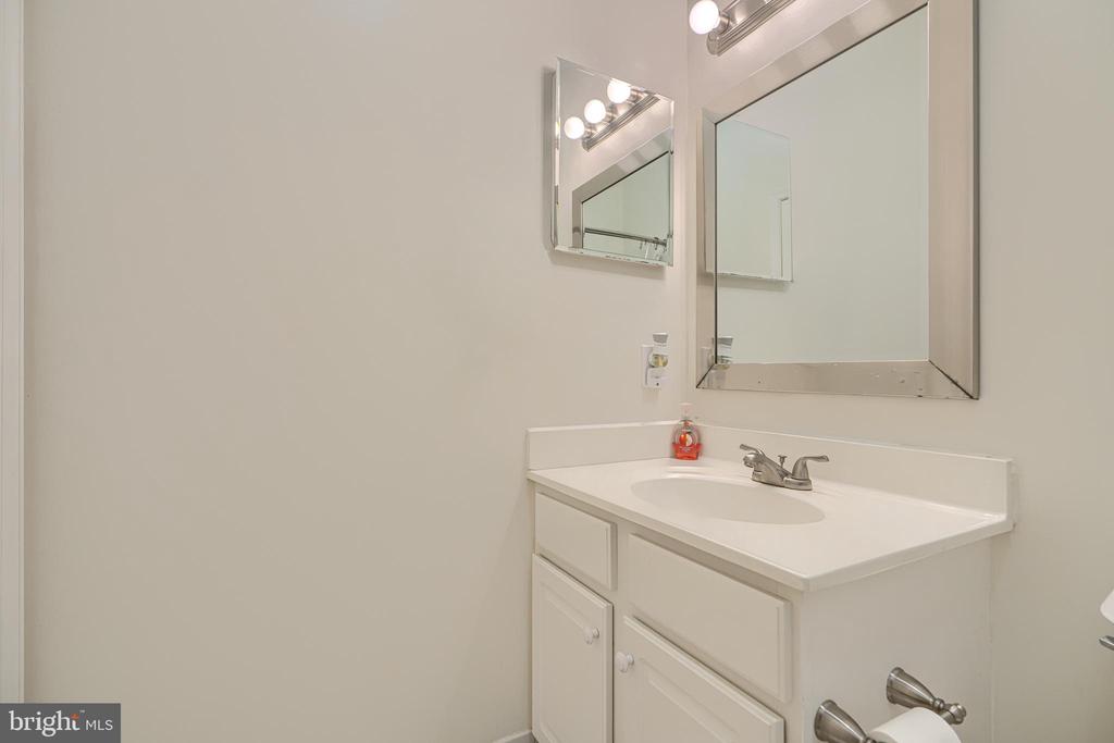 11111 LITTLE FOX LANE