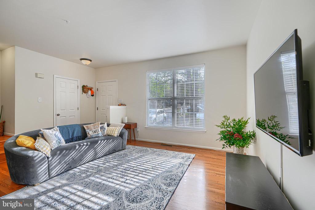 11111 LITTLE FOX LANE