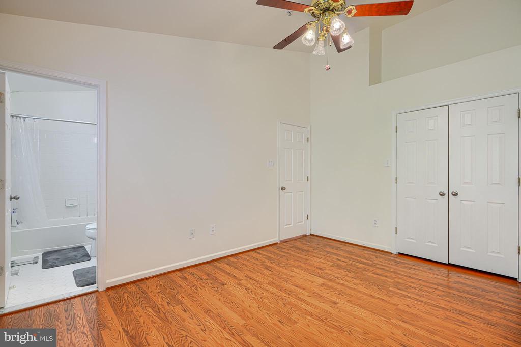 11111 LITTLE FOX LANE