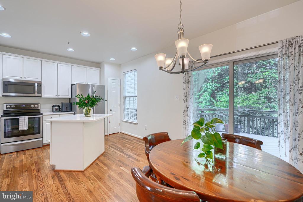 11111 LITTLE FOX LANE