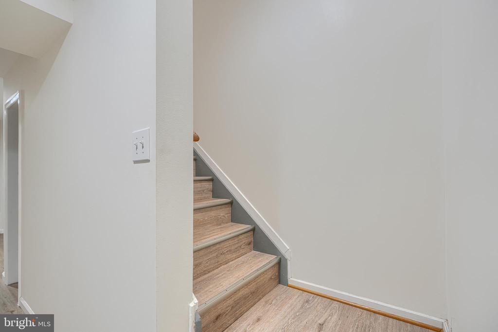 11111 LITTLE FOX LANE
