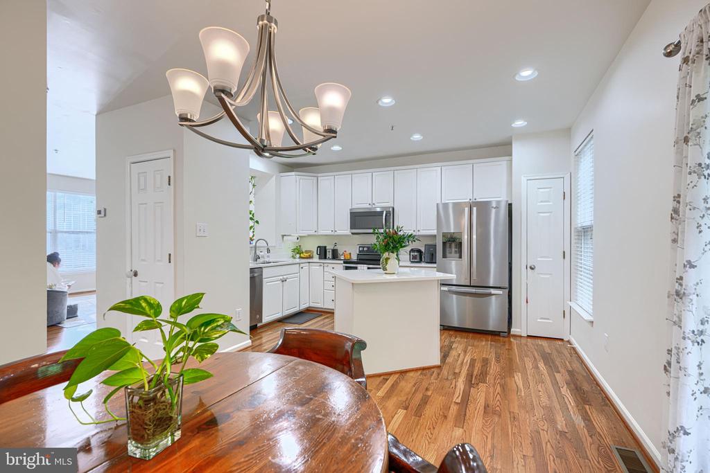 11111 LITTLE FOX LANE