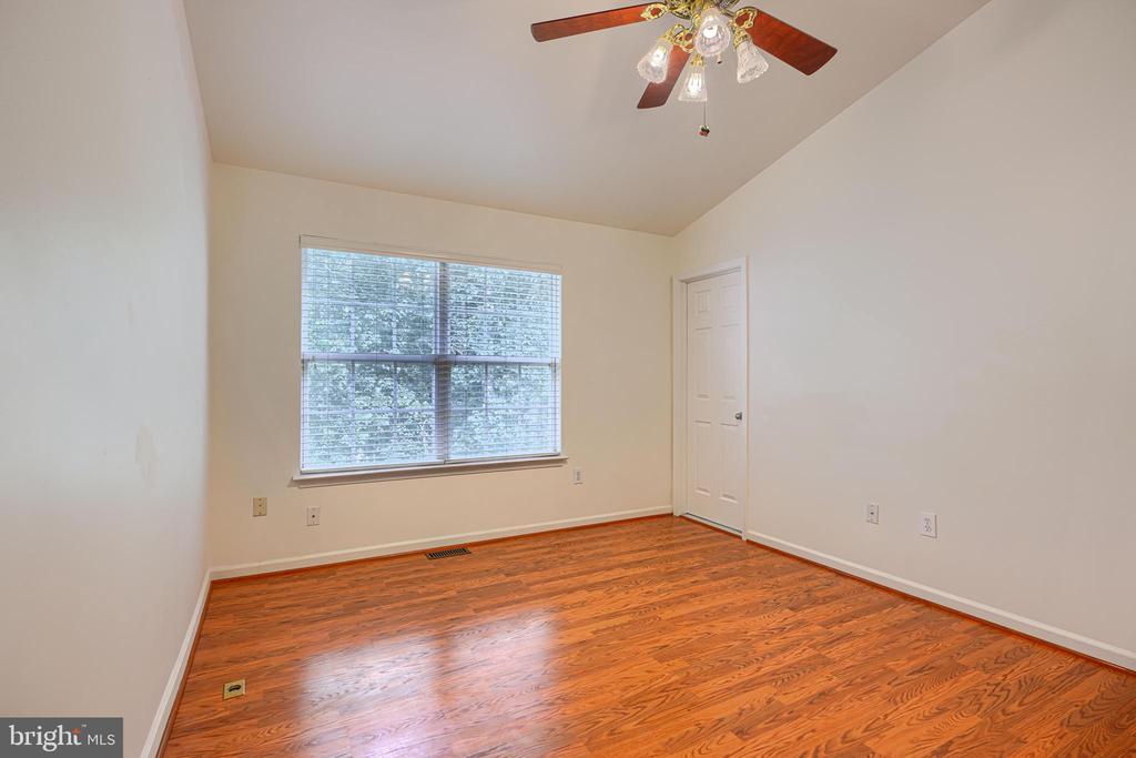 11111 LITTLE FOX LANE