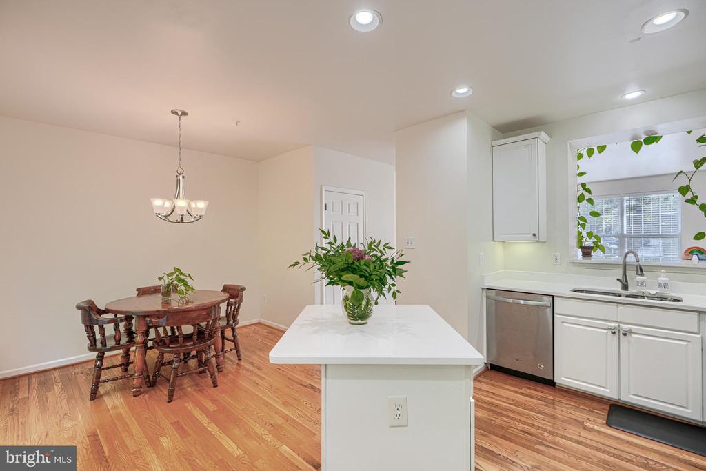11111 LITTLE FOX LANE