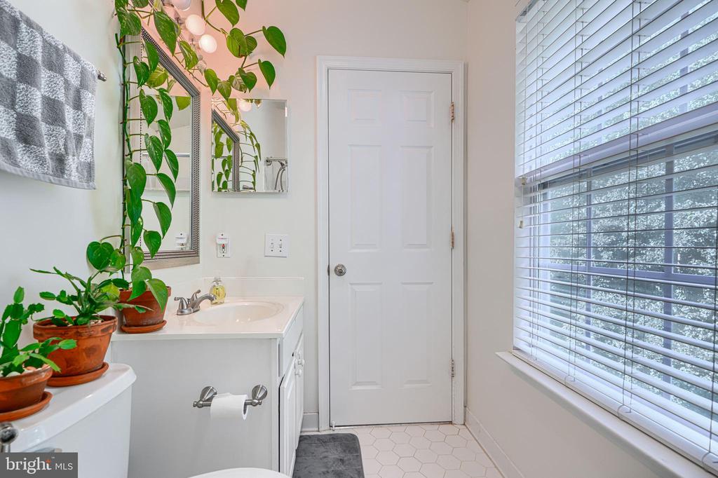 11111 LITTLE FOX LANE