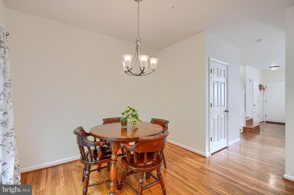 11111 LITTLE FOX LANE