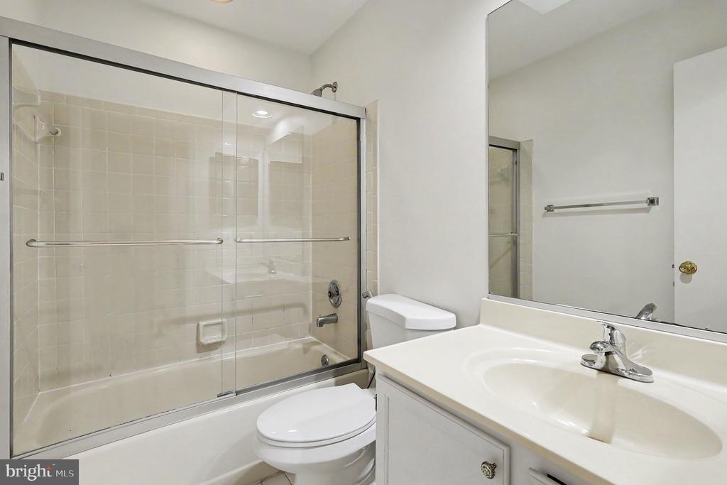 7536 CINNABAR TERRACE