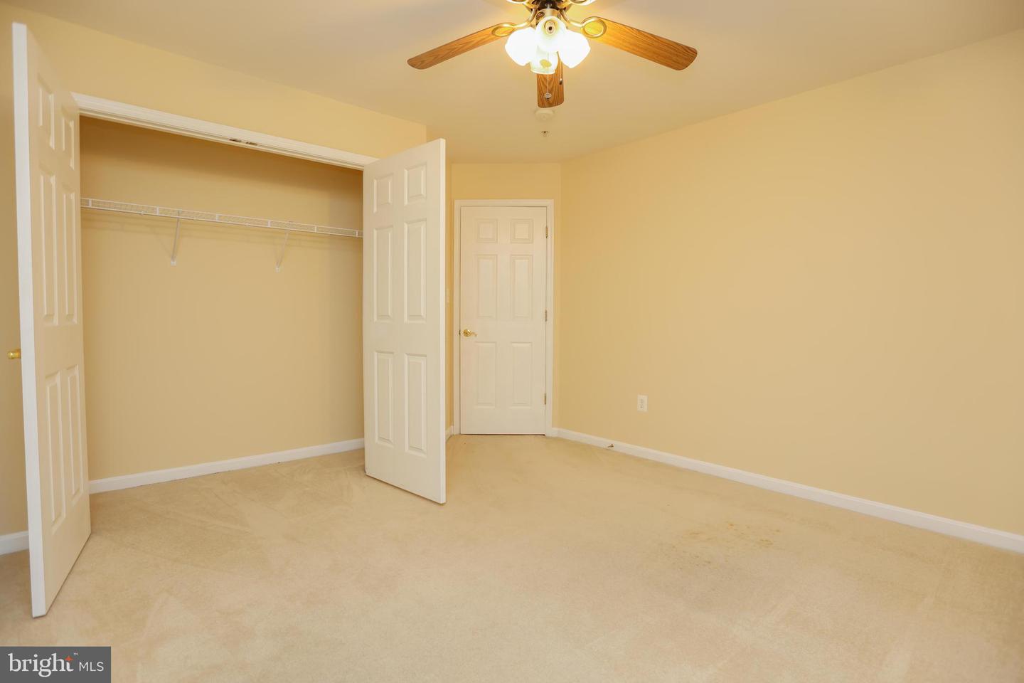 9906 FARM POND RD