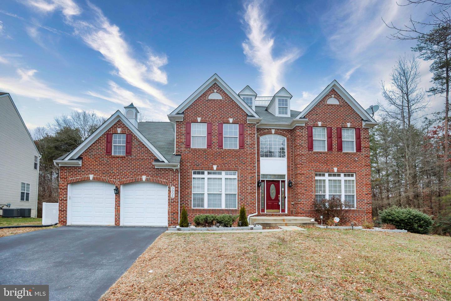 9906 FARM POND RD