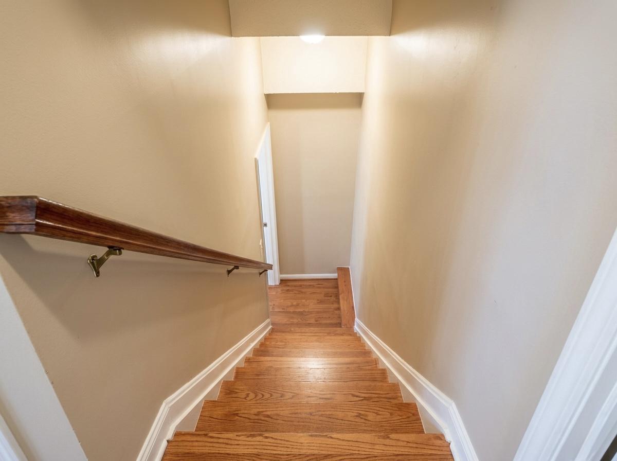 7410 FRANKFORT PLACE