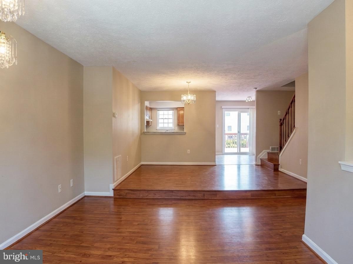 7410 FRANKFORT PLACE