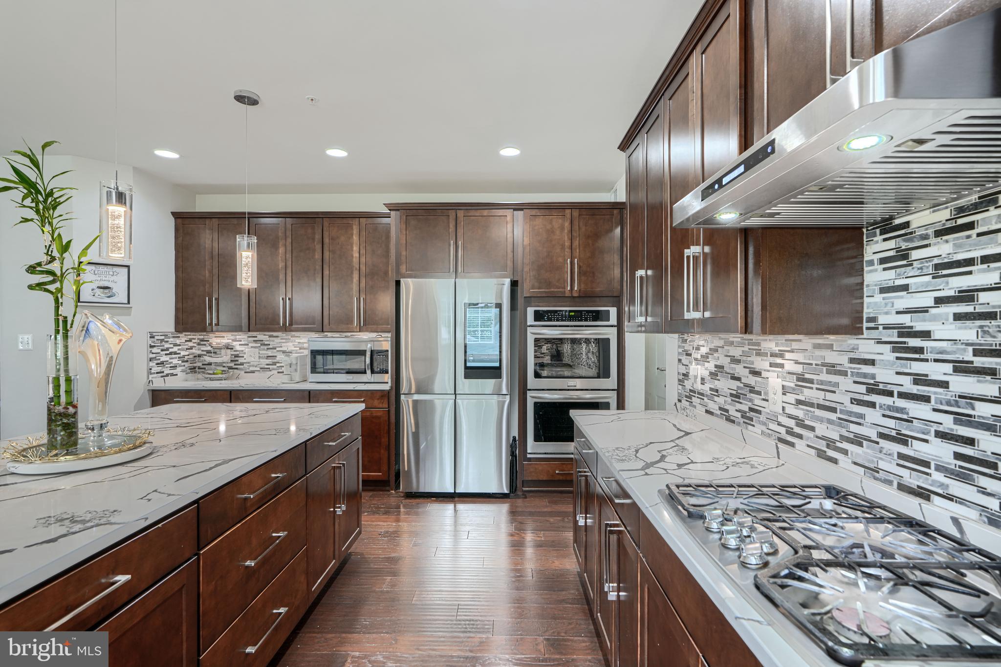 5108 KENNINGTON COURT