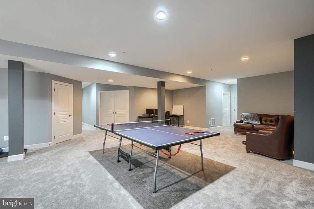 5108 KENNINGTON COURT