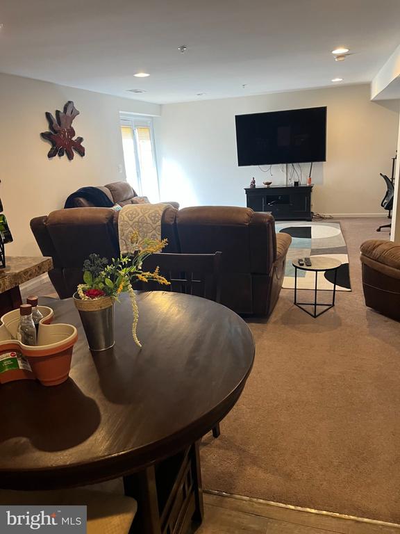 14315 OWINGS AVE (BASEMENT ONLY)