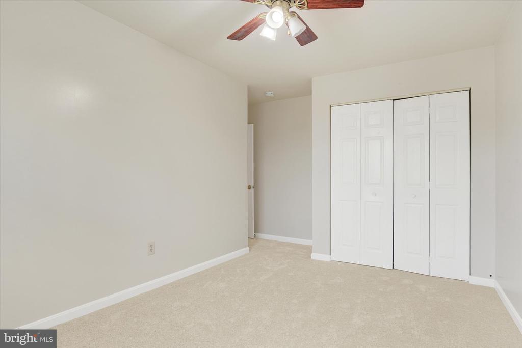 2251 Canterbury Dr