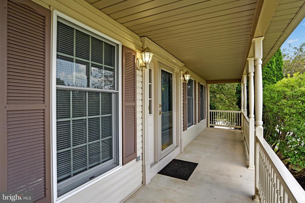 2251 Canterbury Dr