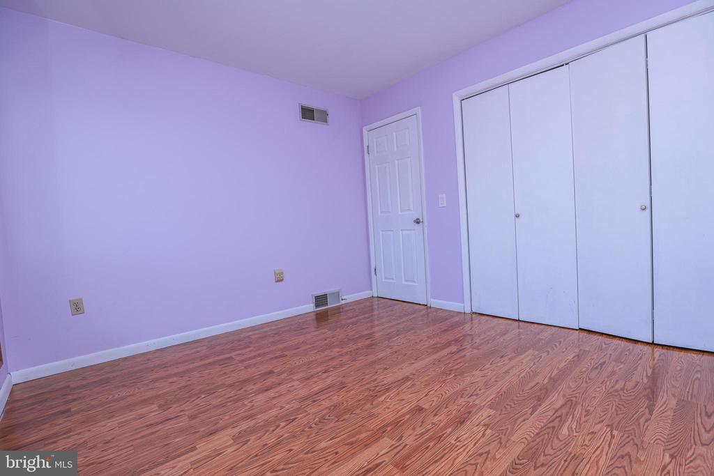 22 Hellam Dr