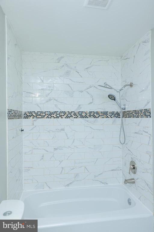 22 Hellam Dr