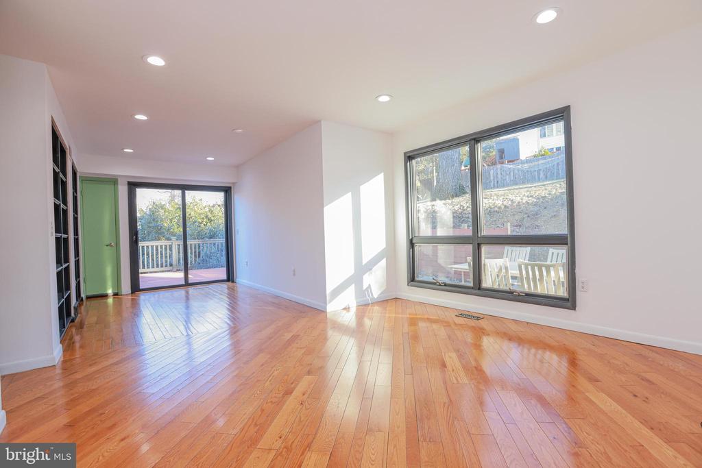 22 Hellam Dr