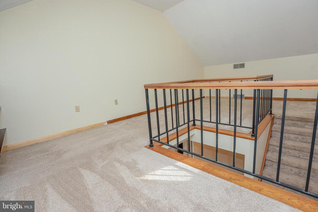 22 Hellam Dr