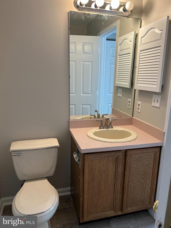 1231 TIMBER VIEW DRIVE
