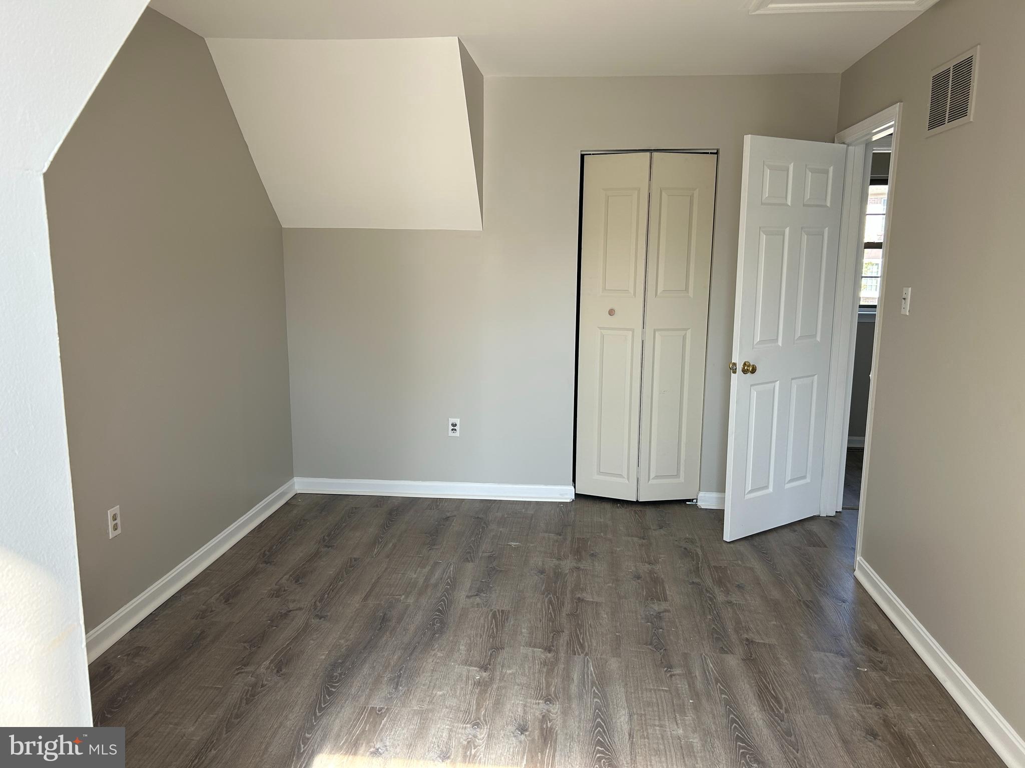 1231 TIMBER VIEW DRIVE