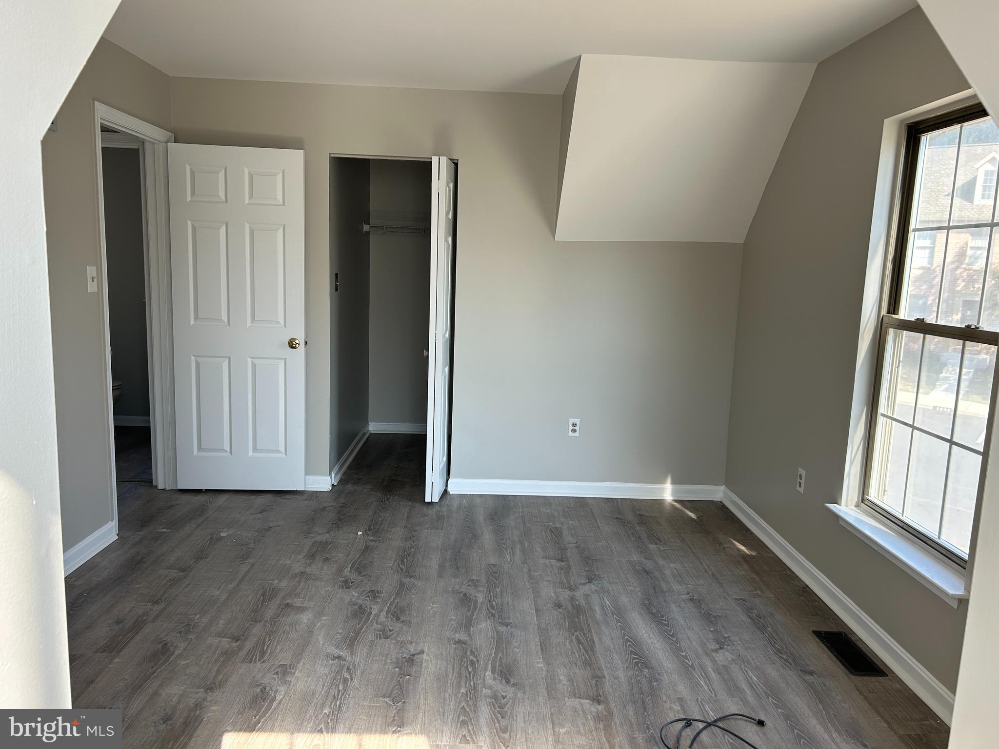 1231 TIMBER VIEW DRIVE